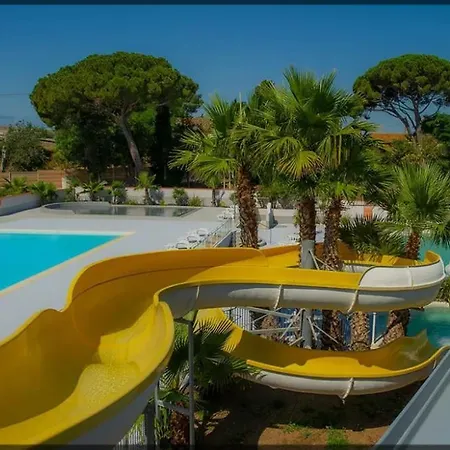 Campeggio Le Parc Des 7 Fonts Agde